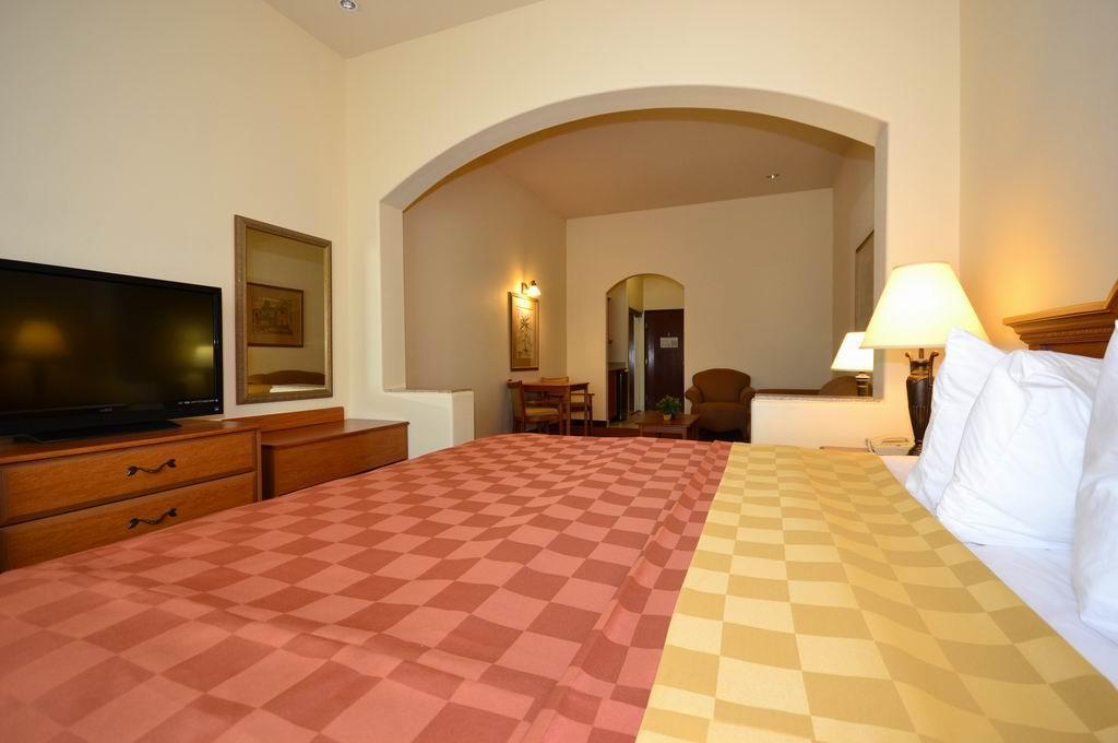 Best Western Casa Villa Suites Harlingen Kültér fotó